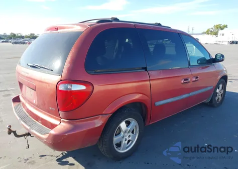 2007 Dodge Caravan Sxt z USA, uszkodzony, nr VIN 1D4GP45RX7B175723